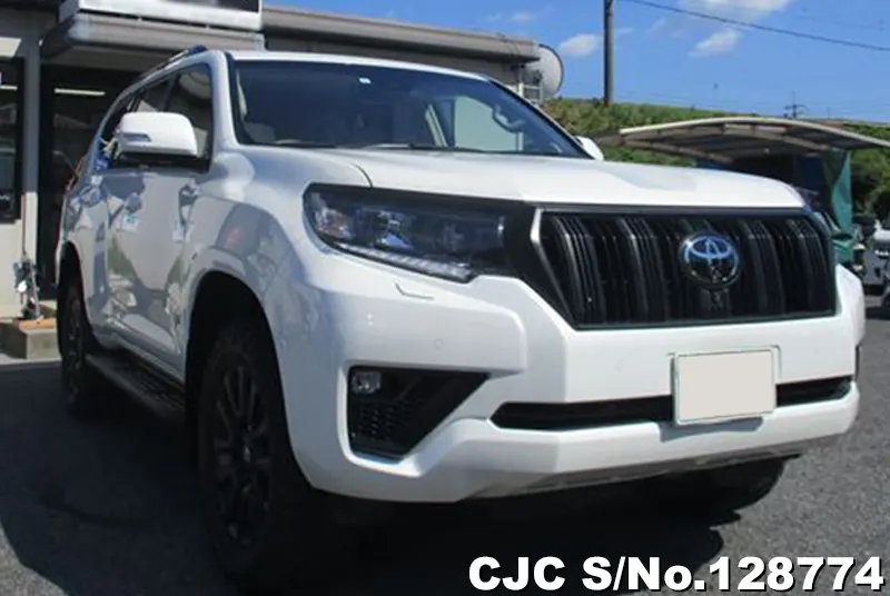 Toyota / Land Cruiser Prado 2023
