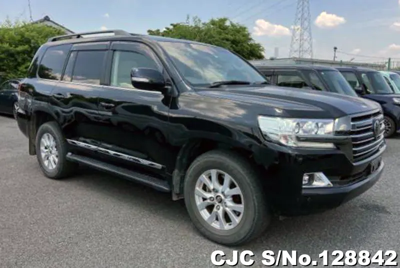 Toyota / Land Cruiser 2017