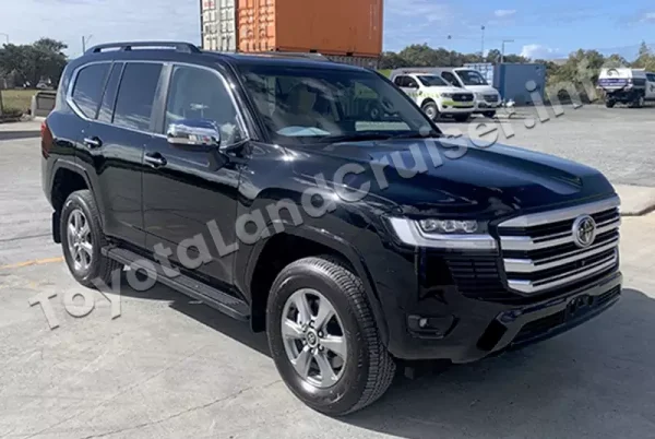 TOYOTA LANDCRUISER 300 SAHARA