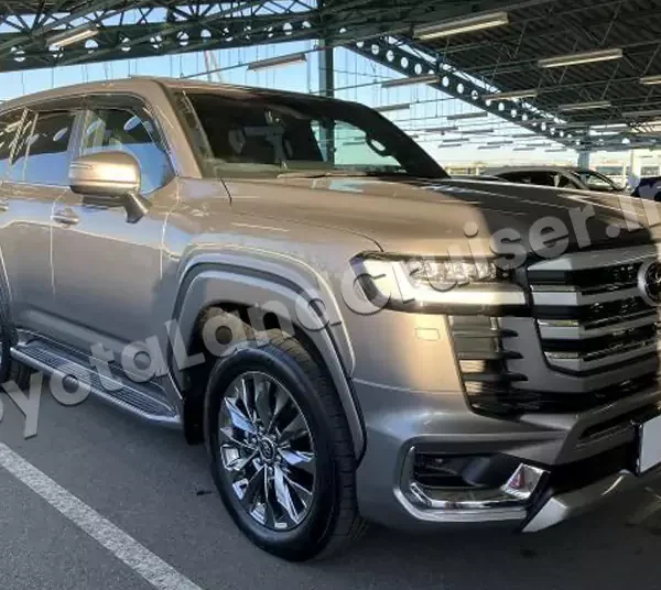 TOYOTA LANDCRUISER 300 ZX 4WD