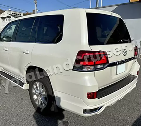 TOYOTA LANDCRUISER 200 AX