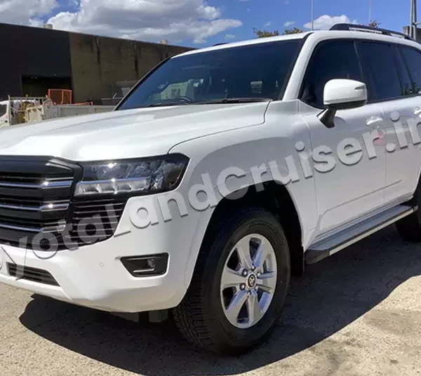 TOYOTA LANDCRUISER 300 GXL