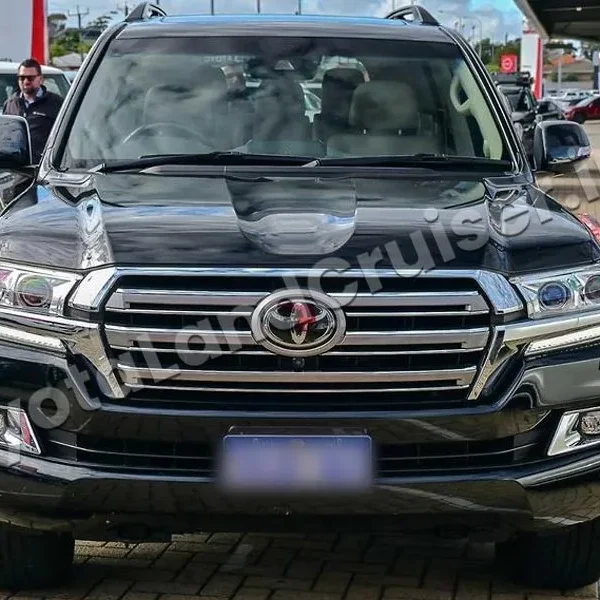 TOYOTA LANDCRUISER 200 SAHARA