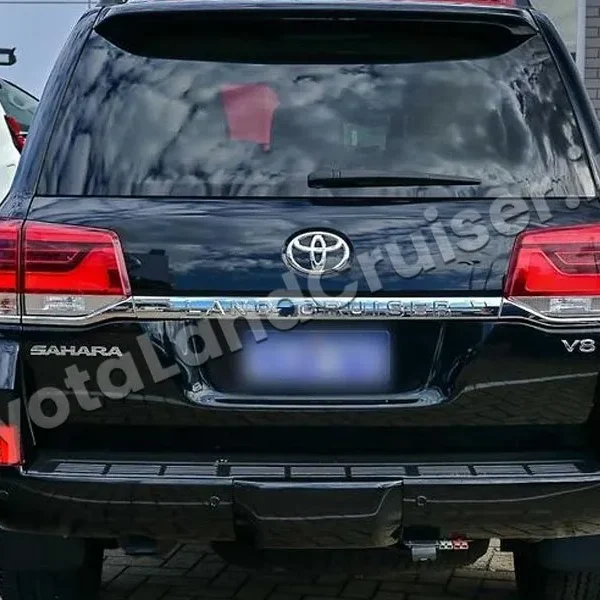 TOYOTA LANDCRUISER 200 SAHARA