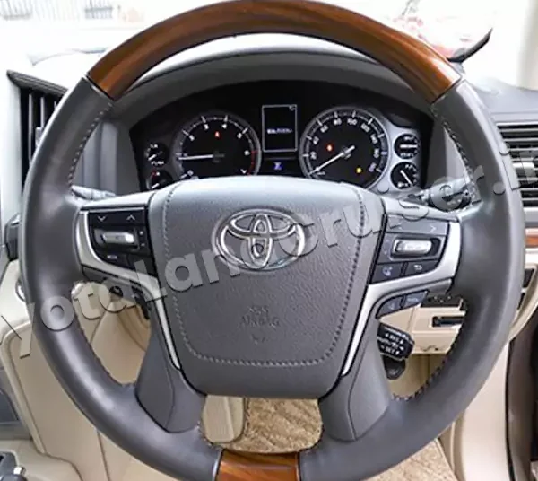 TOYOTA LANDCRUISER 200 AX-G