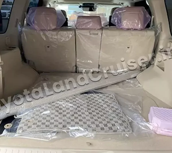 TOYOTA LANDCRUISER 300 ZX