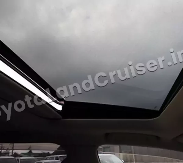 TOYOTA LANDCRUISER 200 AX-G