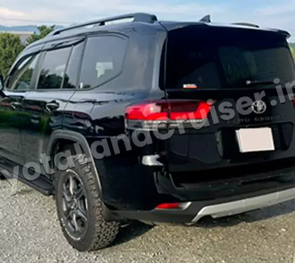 TOYOTA LANDCRUISER 300 GR SPORTS