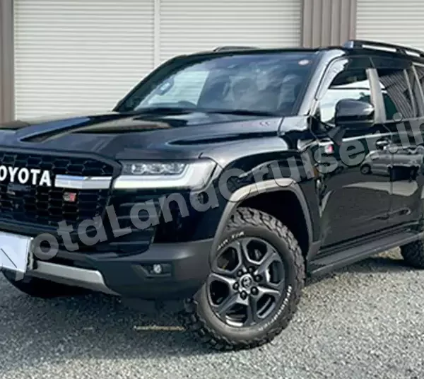TOYOTA LANDCRUISER 300 GR SPORTS